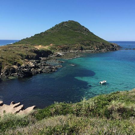 Ajaccio Magnifique T2 37M2 Centre Ville Vue Mer Au Bord De La Plage Neuf 4 Couchages Balcon Parking Prive Ferme Clim Wifi Ngoại thất bức ảnh
